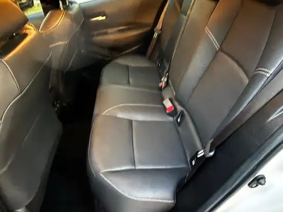 TOYOTA-COROLLA-2023