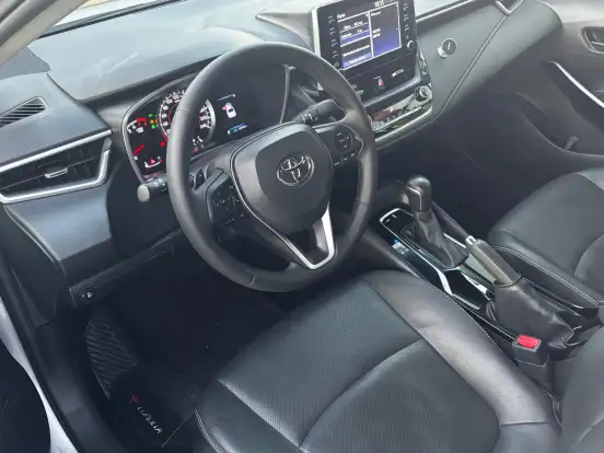 TOYOTA-COROLLA-2020