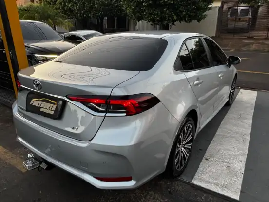 TOYOTA-COROLLA-2020