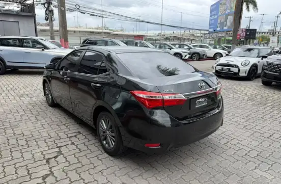 TOYOTA-COROLLA-2016