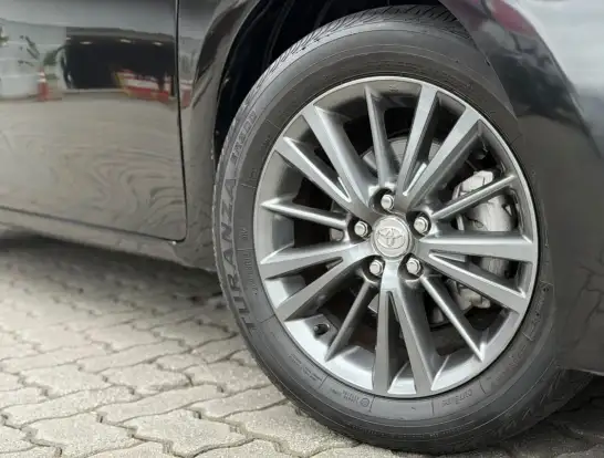 TOYOTA-COROLLA-2016