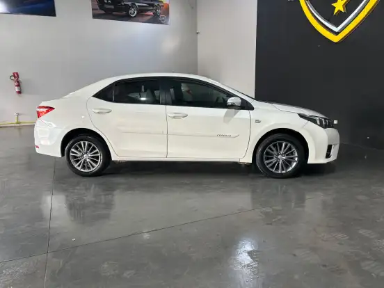 TOYOTA-COROLLA-2.0 XEI 16V FLEX 4P AUTOMÁTICO TOYOTA-COROLLA-2015