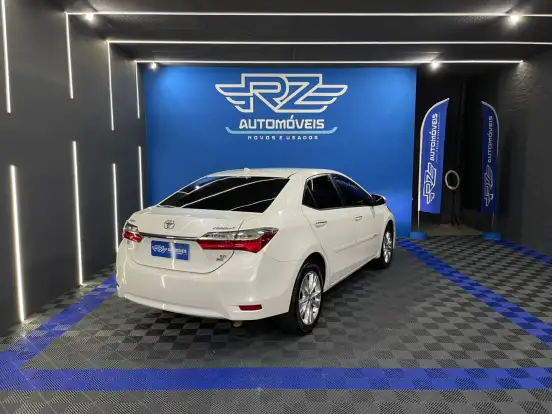 TOYOTA-COROLLA-2017