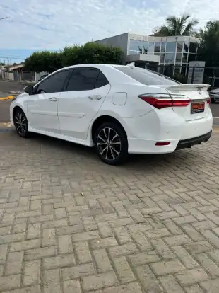 TOYOTA-COROLLA-2017