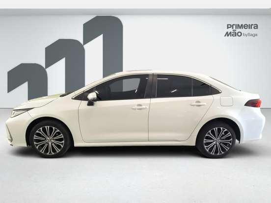 TOYOTA-COROLLA-2019