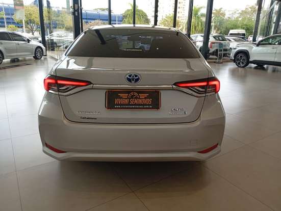 TOYOTA-COROLLA-2019