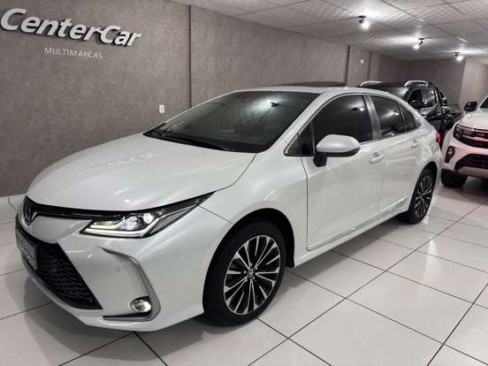 TOYOTA-COROLLA-2025
