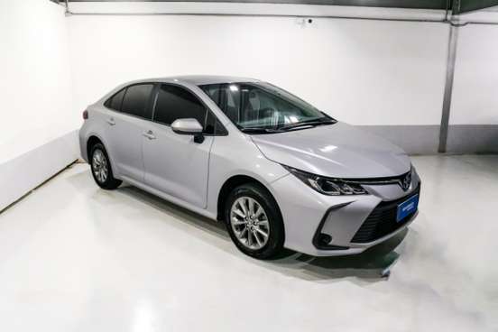 TOYOTA-COROLLA-2025