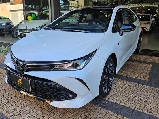 TOYOTA-COROLLA-2024