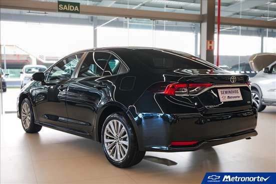 TOYOTA-COROLLA-2024