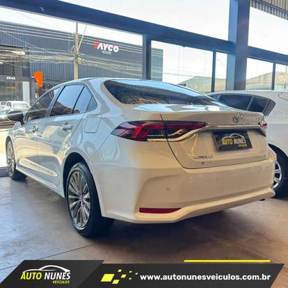 TOYOTA-COROLLA-2024