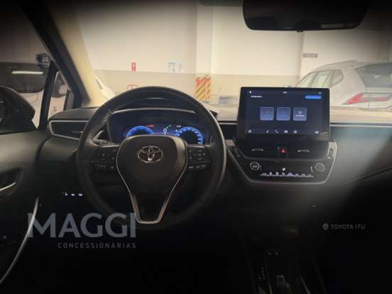 TOYOTA-COROLLA-2025