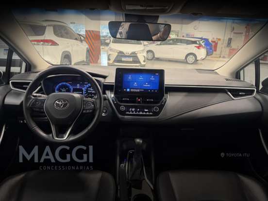 TOYOTA-COROLLA-2024