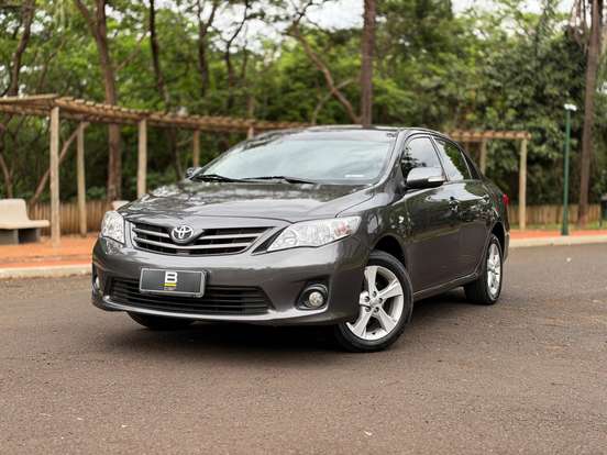 TOYOTA-COROLLA-2012