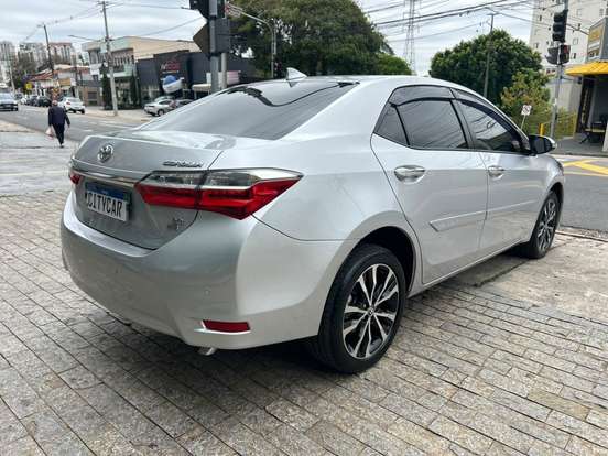 TOYOTA-COROLLA-2.0 XEI 16V FLEX 4P AUTOMÁTICO TOYOTA-COROLLA-2017