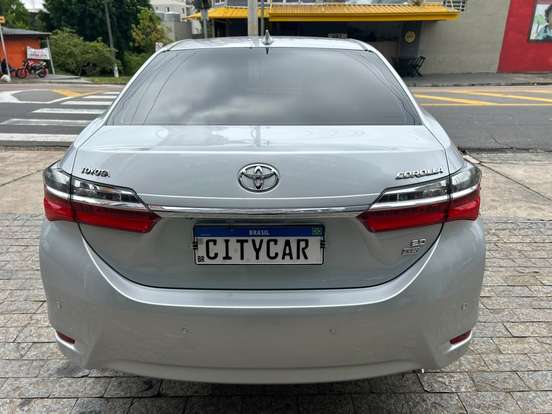TOYOTA-COROLLA-2017