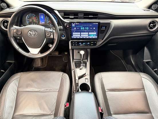 TOYOTA-COROLLA-2017