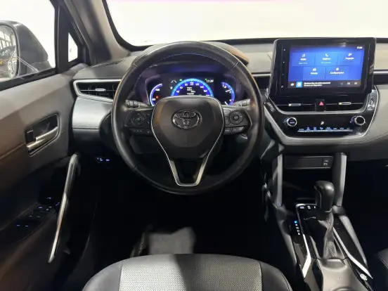 TOYOTA-COROLLA CROSS-2023