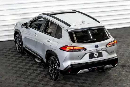 TOYOTA-COROLLA CROSS-2023