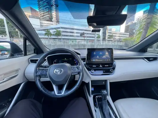 TOYOTA-COROLLA CROSS-2023