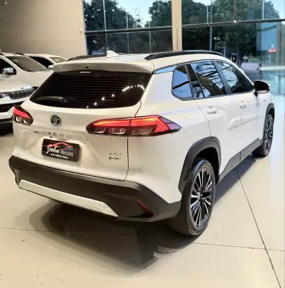 TOYOTA-COROLLA CROSS-2024