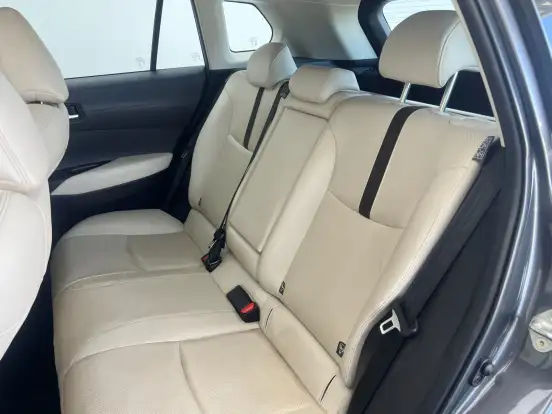 TOYOTA-COROLLA CROSS-2024