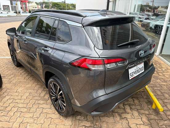 TOYOTA-COROLLA CROSS-2025