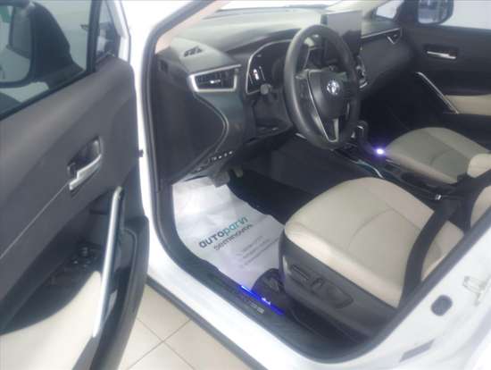 TOYOTA-COROLLA CROSS-2025