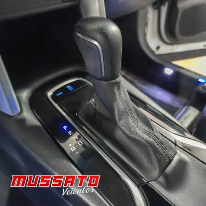 TOYOTA-COROLLA CROSS-2021