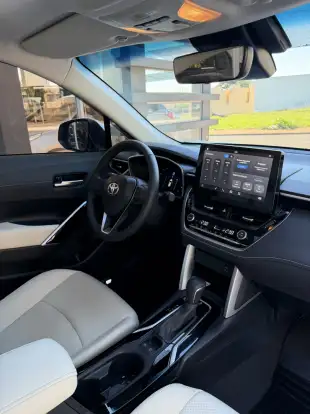 TOYOTA-COROLLA CROSS-2025
