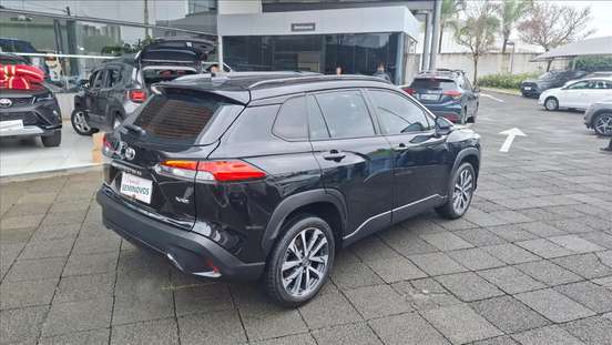 TOYOTA-COROLLA CROSS-2023