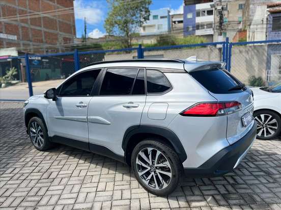 TOYOTA-COROLLA CROSS-2023