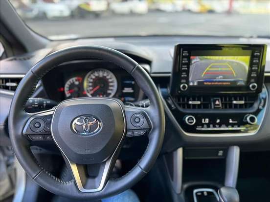 TOYOTA-COROLLA CROSS-2021