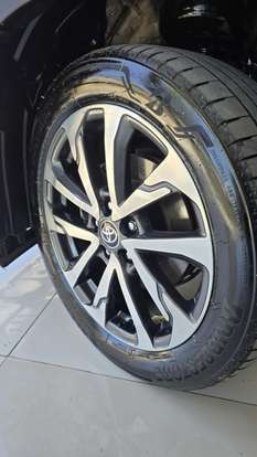 TOYOTA-COROLLA CROSS-2023