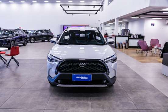 TOYOTA-COROLLA CROSS-2023