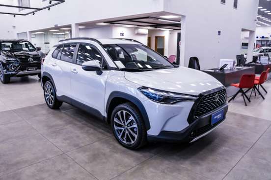 TOYOTA-COROLLA CROSS-2023