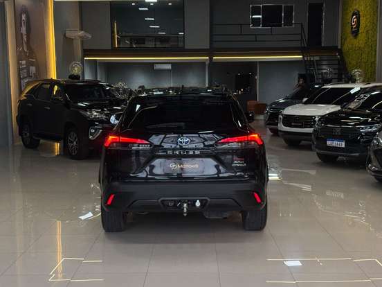 TOYOTA-COROLLA CROSS-2023