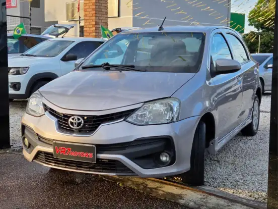 TOYOTA-ETIOS-2016