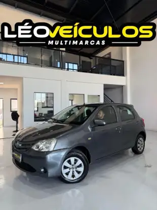 TOYOTA-ETIOS-1.3 X 16V FLEX 4P MANUAL TOYOTA-ETIOS-2014