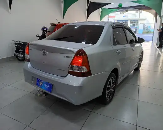 TOYOTA-ETIOS-1.5 PLATINUM 16V FLEX 4P AUTOMÁTICO TOYOTA-ETIOS-2017