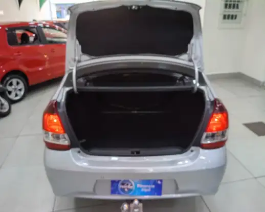 TOYOTA-ETIOS-1.5 PLATINUM 16V FLEX 4P AUTOMÁTICO TOYOTA-ETIOS-2017