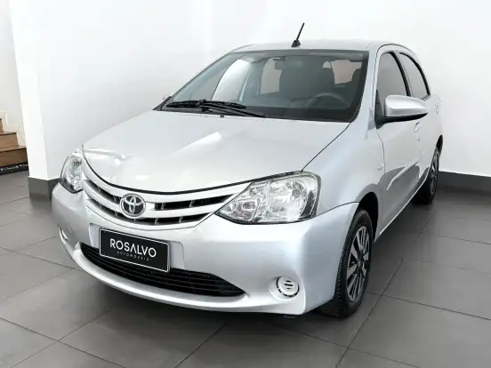 TOYOTA-ETIOS-2016