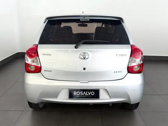 TOYOTA-ETIOS-1.5 XS 16V FLEX 4P AUTOMÁTICO TOYOTA-ETIOS-2016