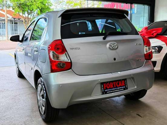 TOYOTA-ETIOS-1.3 X 16V FLEX 4P AUTOMÁTICO TOYOTA-ETIOS-2016