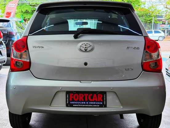 TOYOTA-ETIOS-1.3 X 16V FLEX 4P AUTOMÁTICO TOYOTA-ETIOS-2016