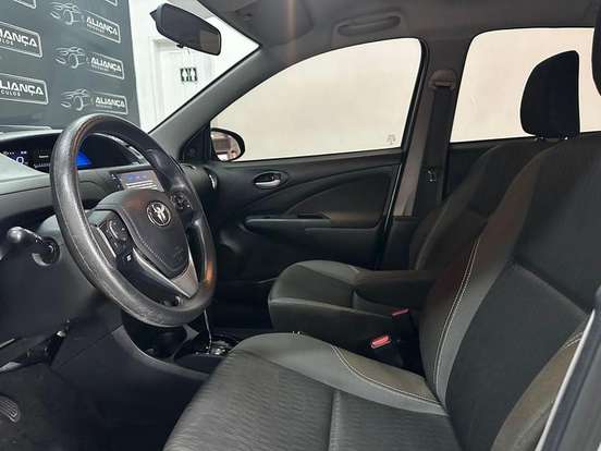 TOYOTA-ETIOS-1.3 X 16V FLEX 4P AUTOMÁTICO TOYOTA-ETIOS-2020