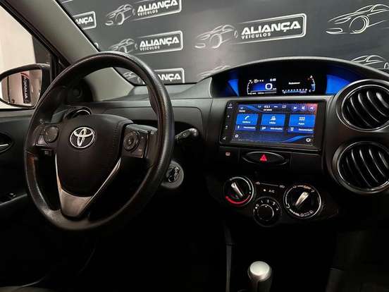TOYOTA-ETIOS-1.3 X 16V FLEX 4P AUTOMÁTICO TOYOTA-ETIOS-2020
