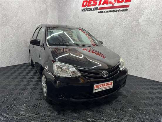 TOYOTA-ETIOS-1.3 X 16V FLEX 4P MANUAL TOYOTA-ETIOS-2015