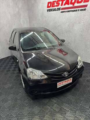 TOYOTA-ETIOS-1.3 X 16V FLEX 4P MANUAL TOYOTA-ETIOS-2015