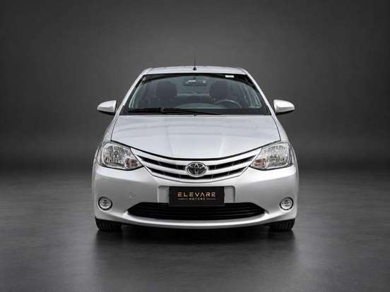 TOYOTA-ETIOS-1.3 X 16V FLEX 4P MANUAL TOYOTA-ETIOS-2014